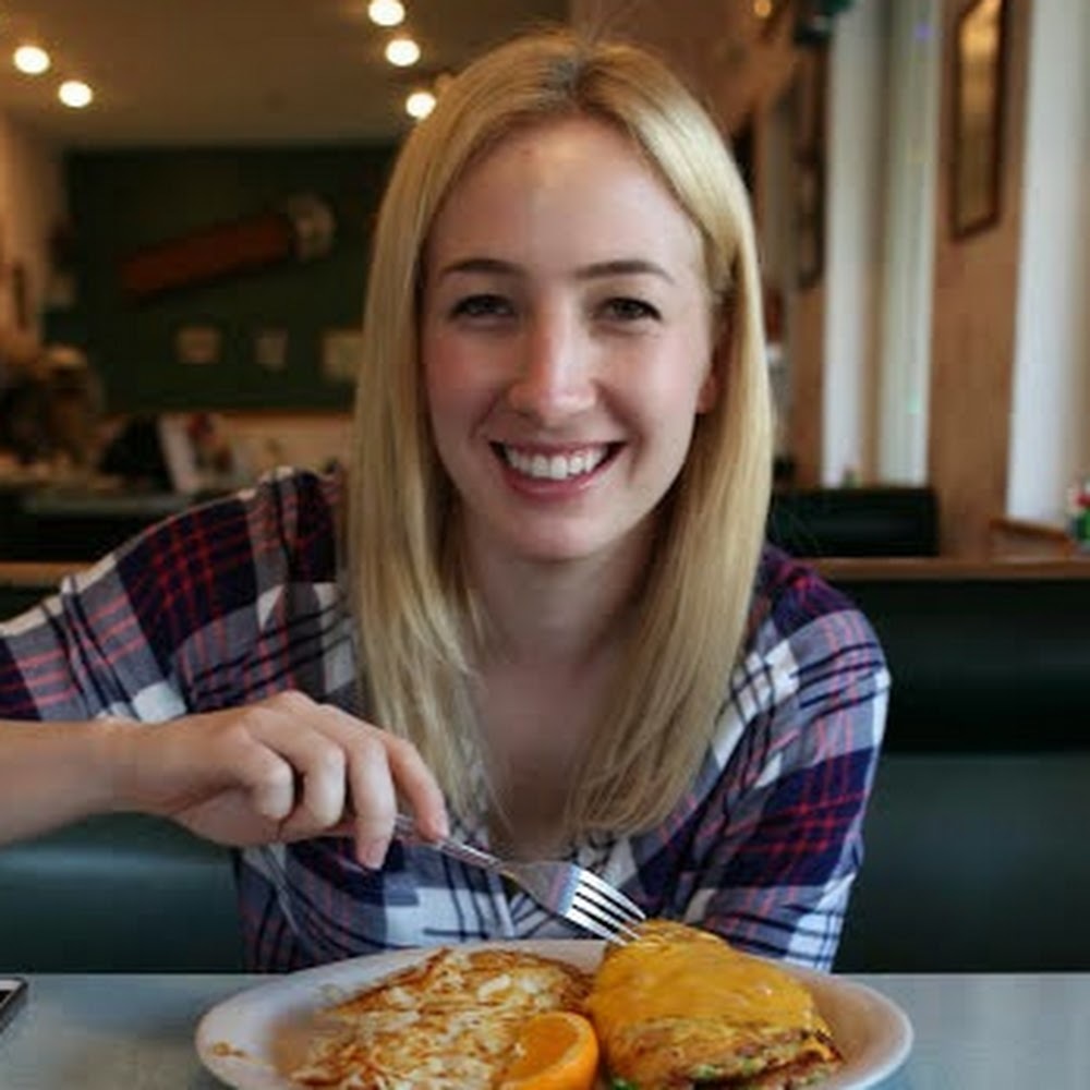 Meet your Posher, Lily